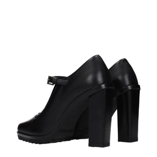 Max Mara Black Leather High Heel Pumps