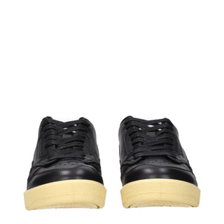 Jil Sander Black Leather Low Top Sneakers